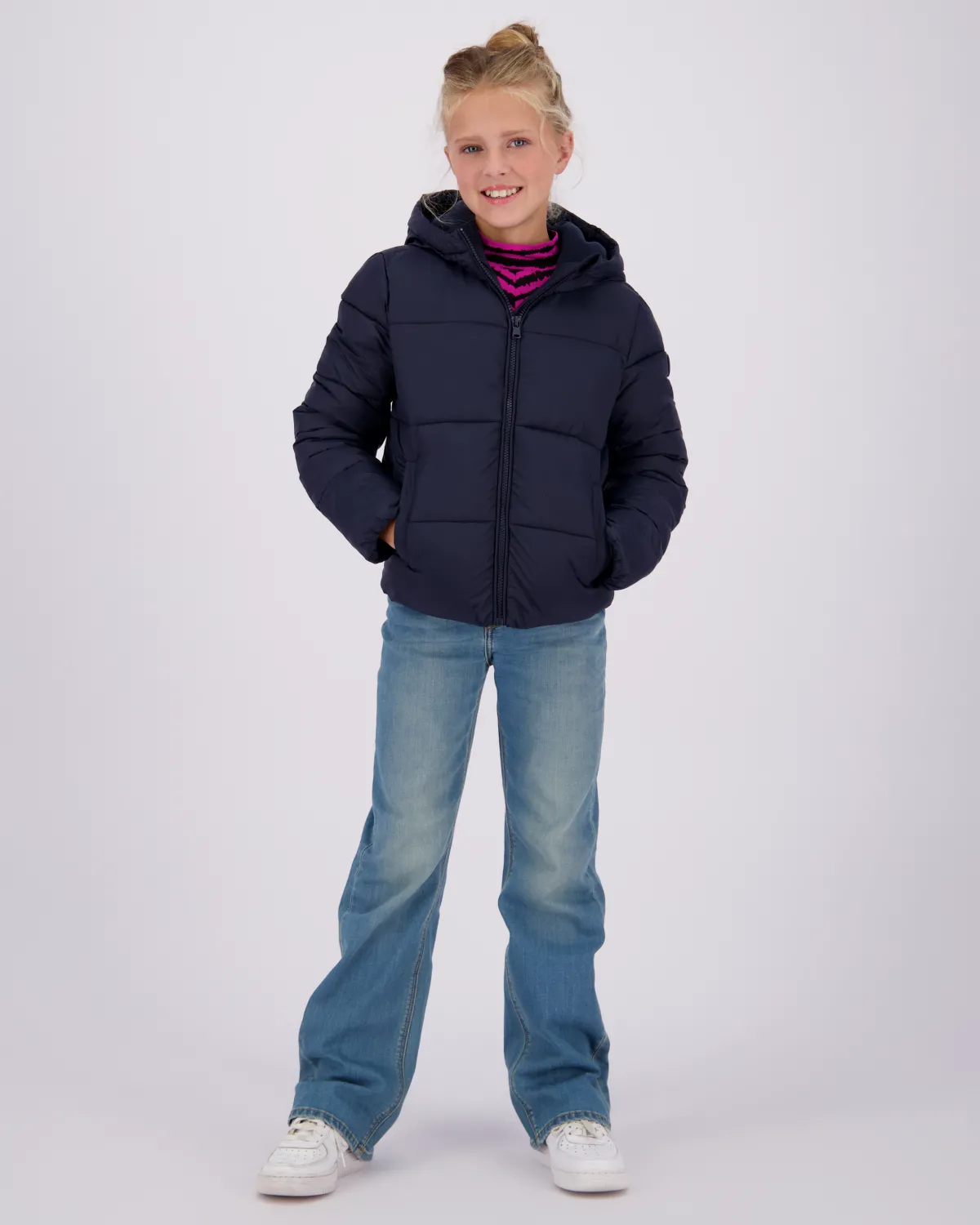 Vingino Jas Tanna< Jassen|Jassen